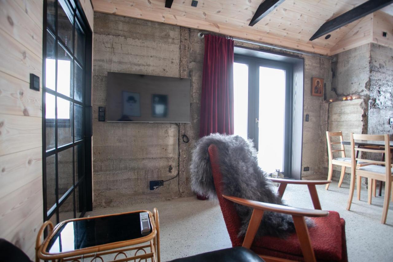 Unique Cottage In Τόρσχαβν Εξωτερικό φωτογραφία